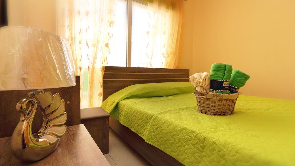 לרנקה Panikos Beach Apartment I מראה חיצוני תמונה