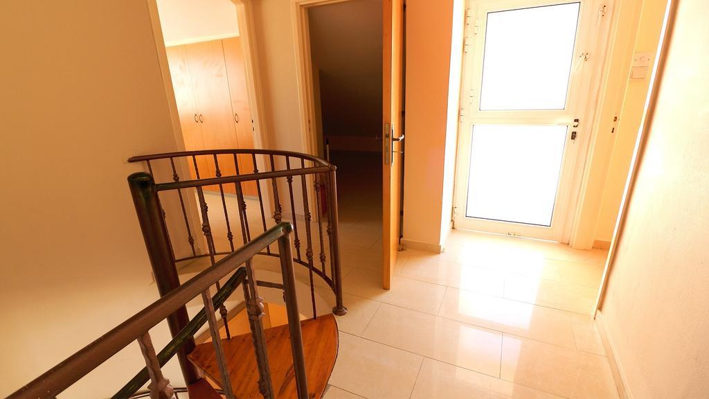 לרנקה Panikos Beach Apartment I מראה חיצוני תמונה