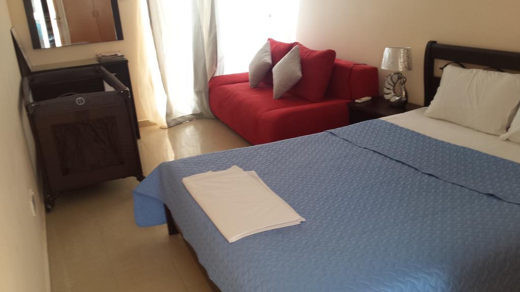 לרנקה Panikos Beach Apartment I מראה חיצוני תמונה